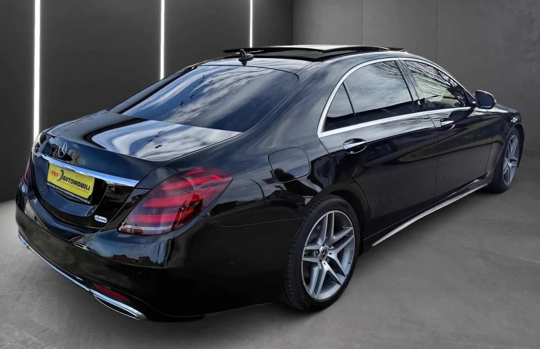 Zunanja slika - Mercedes-Benz S-Razred - 350d LONG AMG LINE MULTIBEAM 360KAM PANO PDC TOP.. - 8