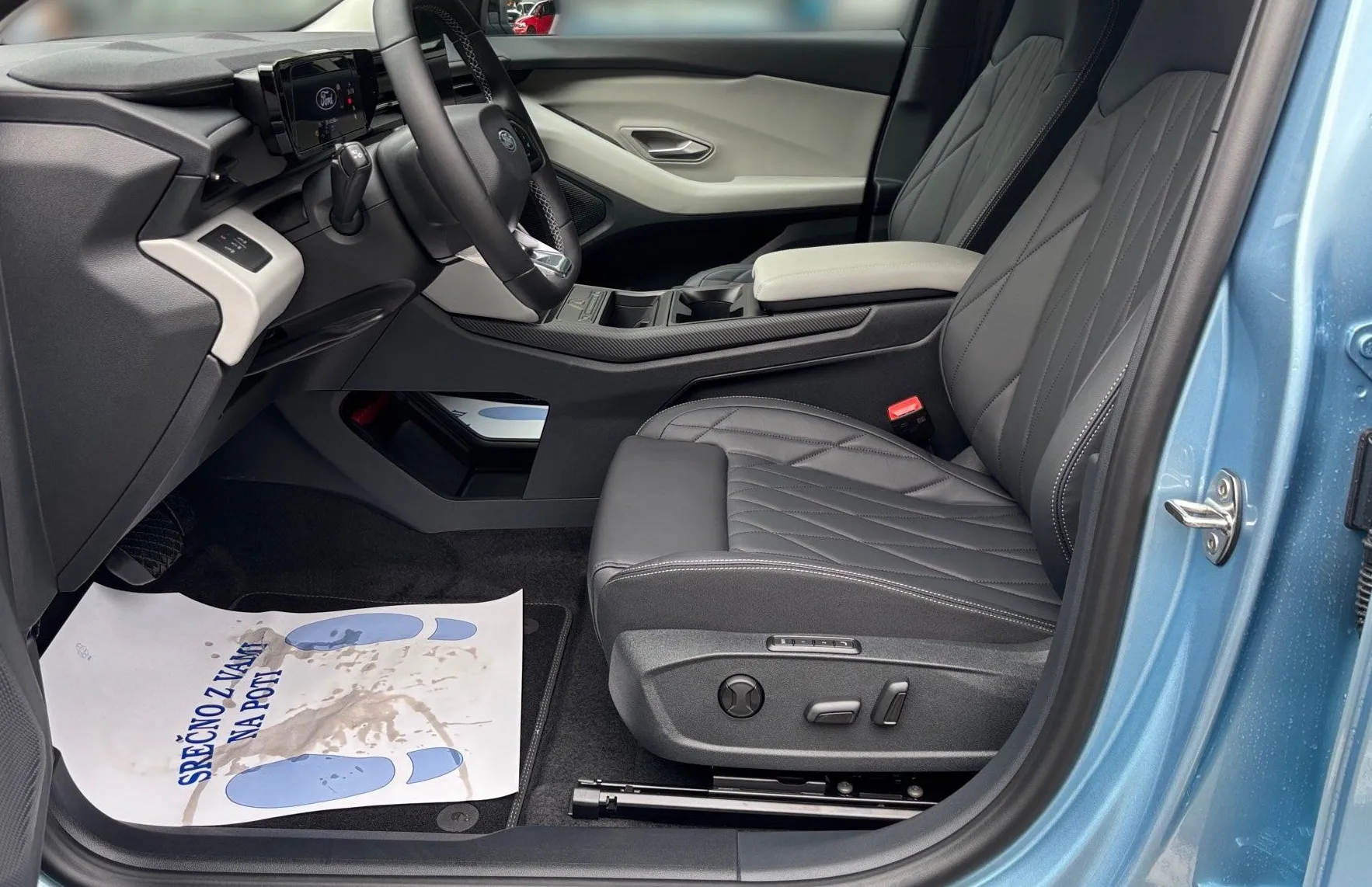 Zunanja slika - Ford Explorer - EV PREMIUM 286PS 79kWh RWD- NA ZALOGI - 7