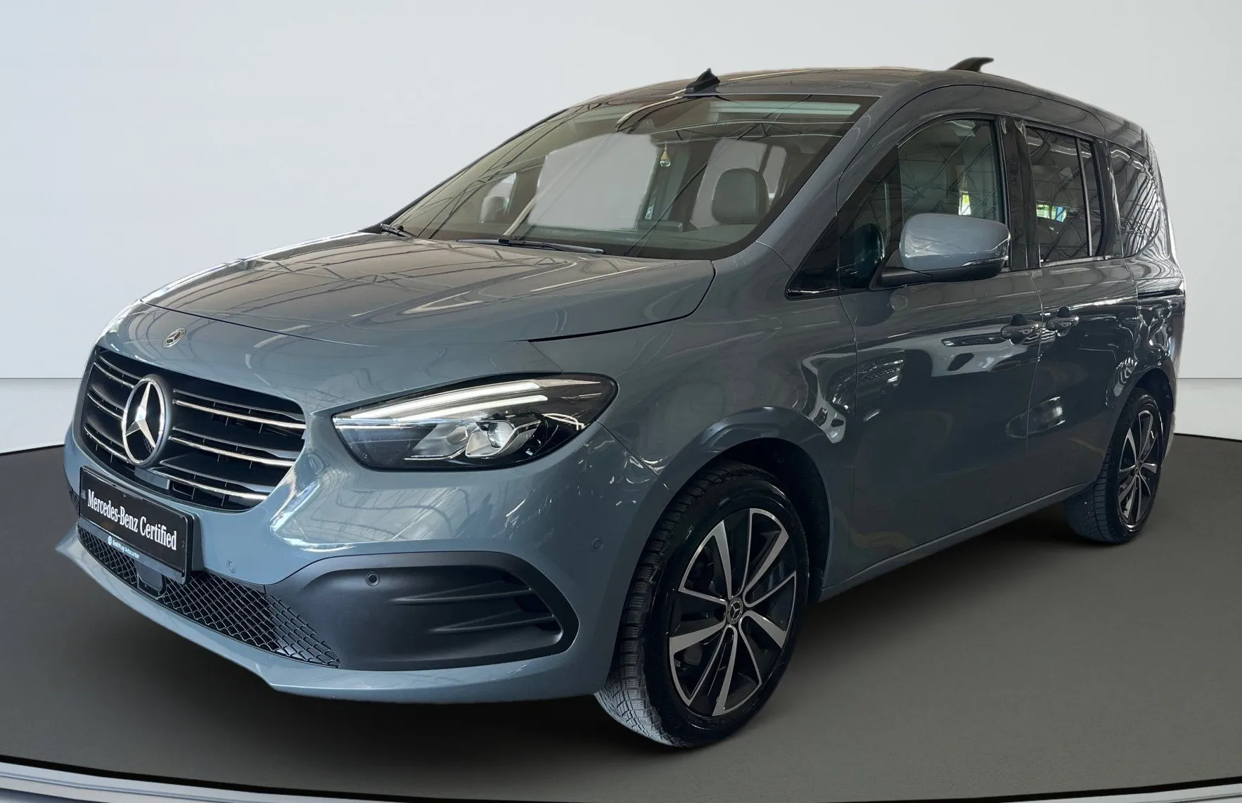 Zunanja slika - Mercedes-Benz T-Razred - T 180d - 1