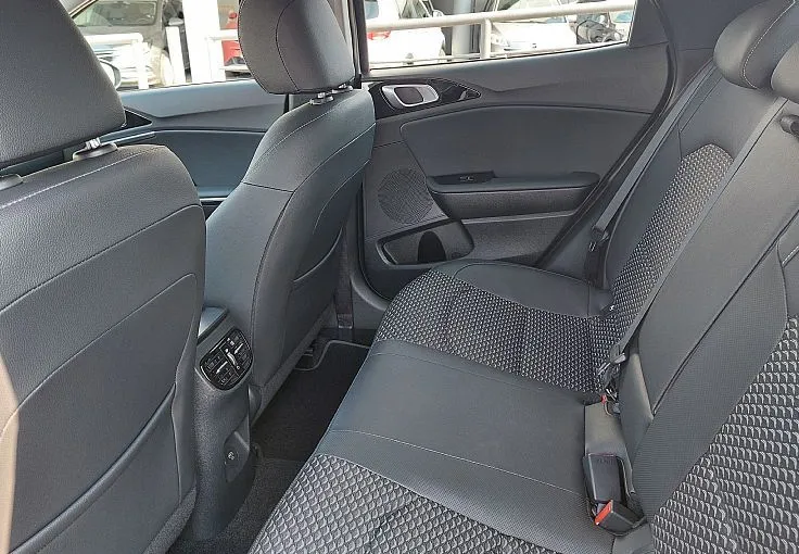 Zunanja slika - KIA XCeed - Kia  Kia  1.6 T-GDi WAY 7DCT. VEČ BARV - 11
