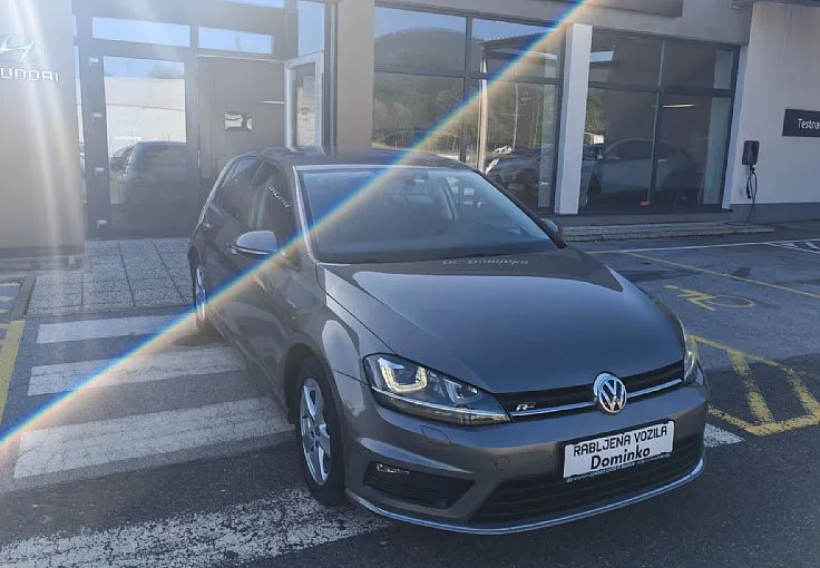 Zunanja slika - Volkswagen Golf - 1.2 TSI BMT Comfortline R-Line 1 lastnik - 1
