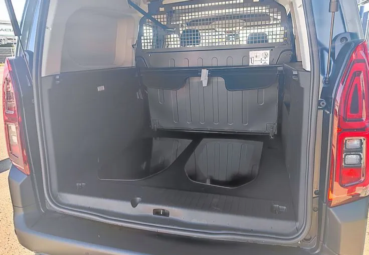 Zunanja slika - Citroën Berlingo - Plus XL N1 BlueHDi 100 S S BVM6 - 10