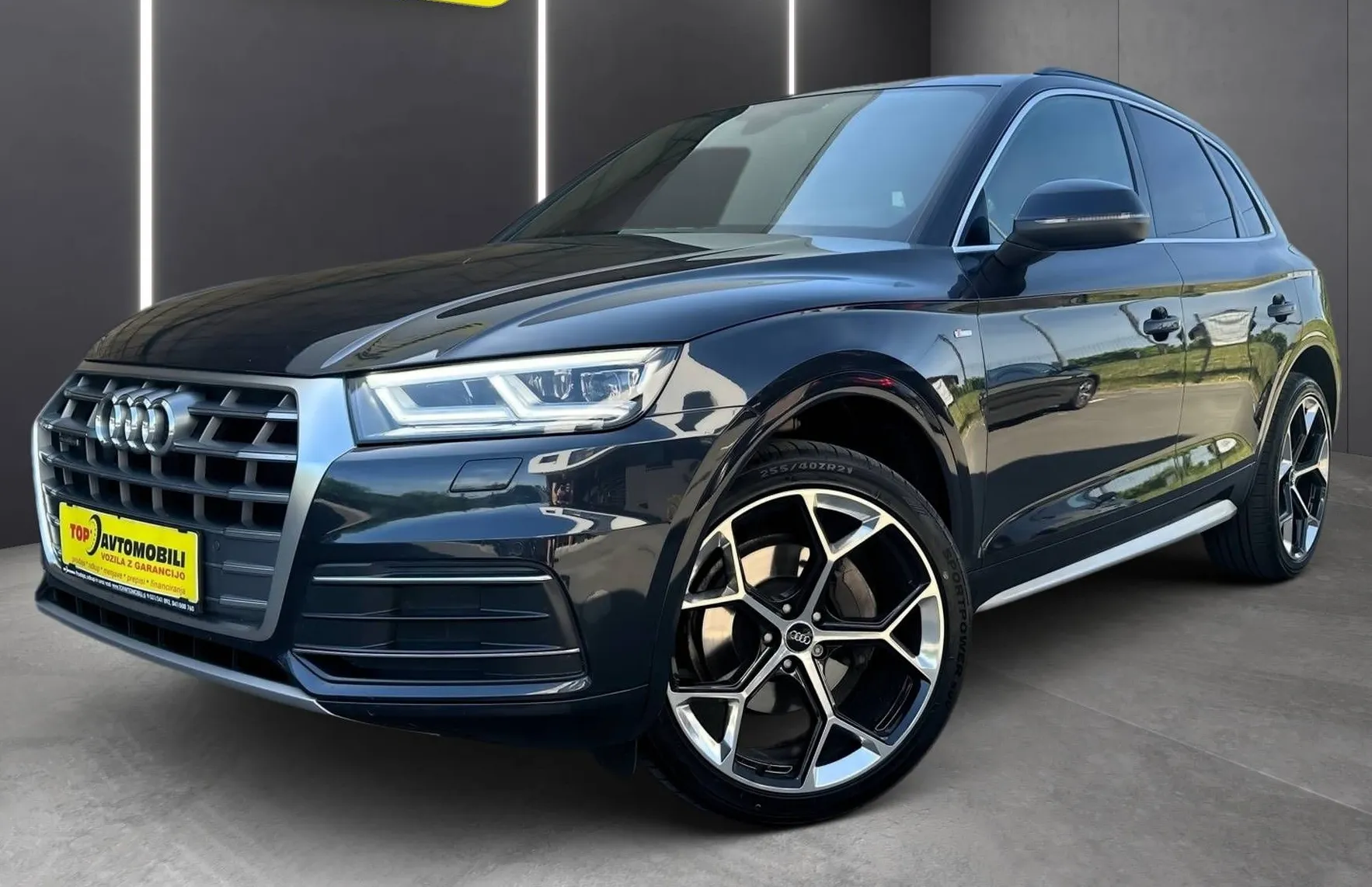 Zunanja slika - Audi Q5 - 40 TDI QUATTRO S-LINE MATRIX VIRTUAL NAVI TEMP P - 1