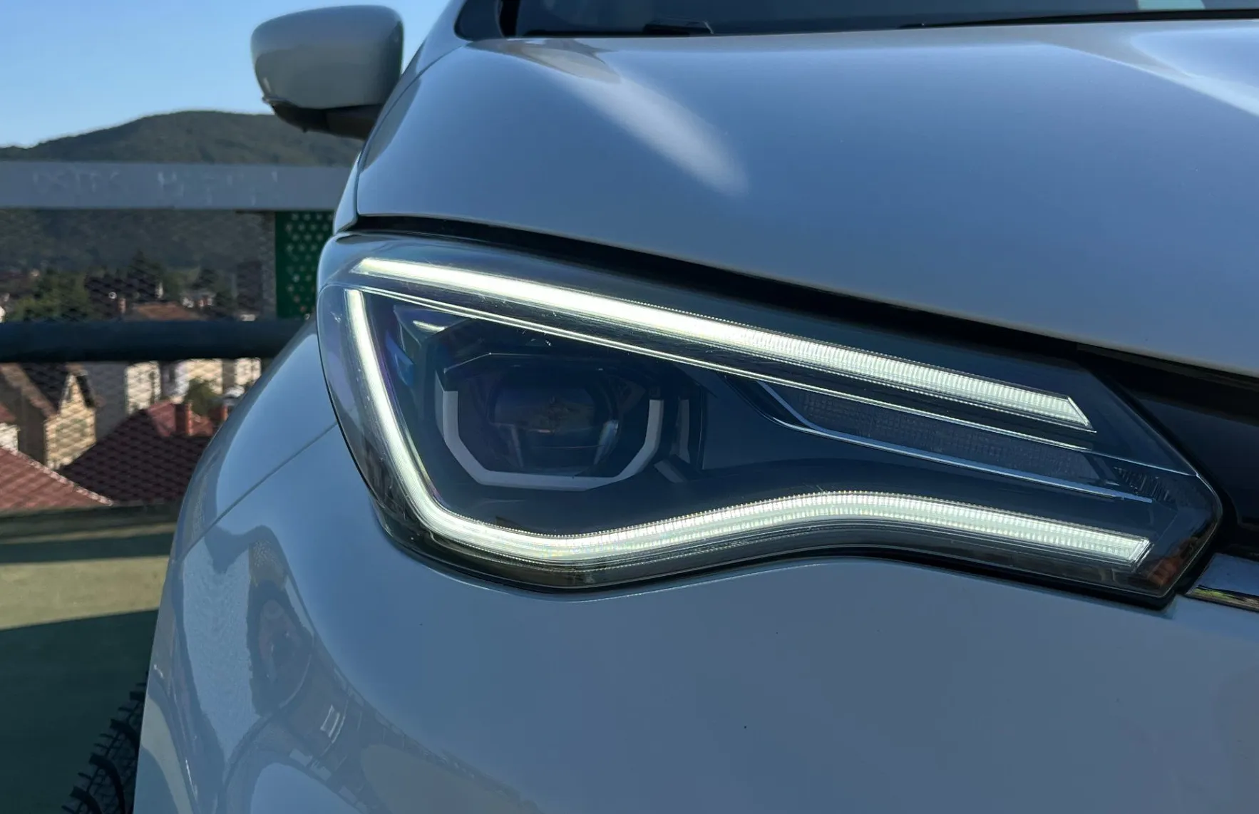 Zunanja slika - Renault Zoe - INTENS R135 LASTNIŠKA BATERIJA V GARANCIJI - 4