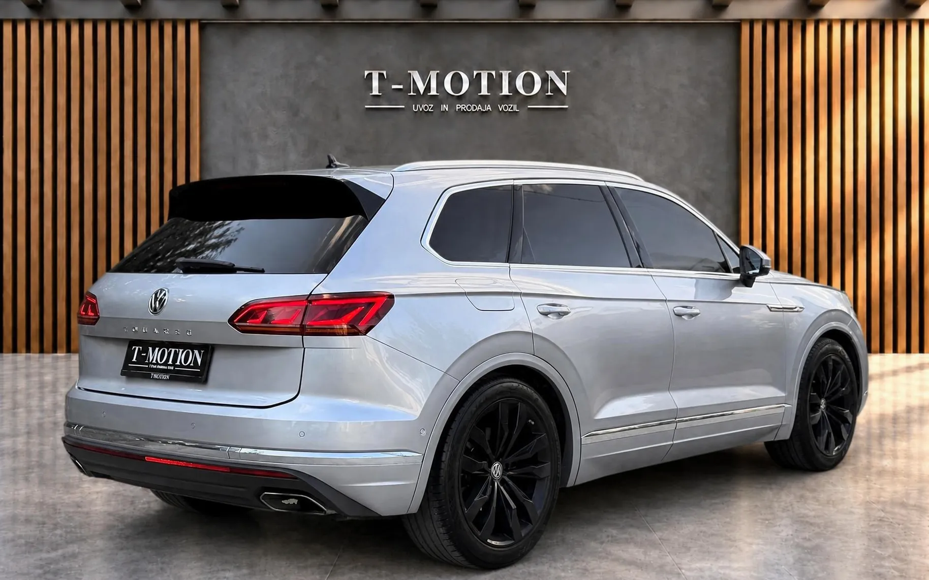 Zunanja slika - Volkswagen Touareg - 4motion V6 TDI EXCLUSIVE|Zračno|Matrix|Pano|ACC - 4