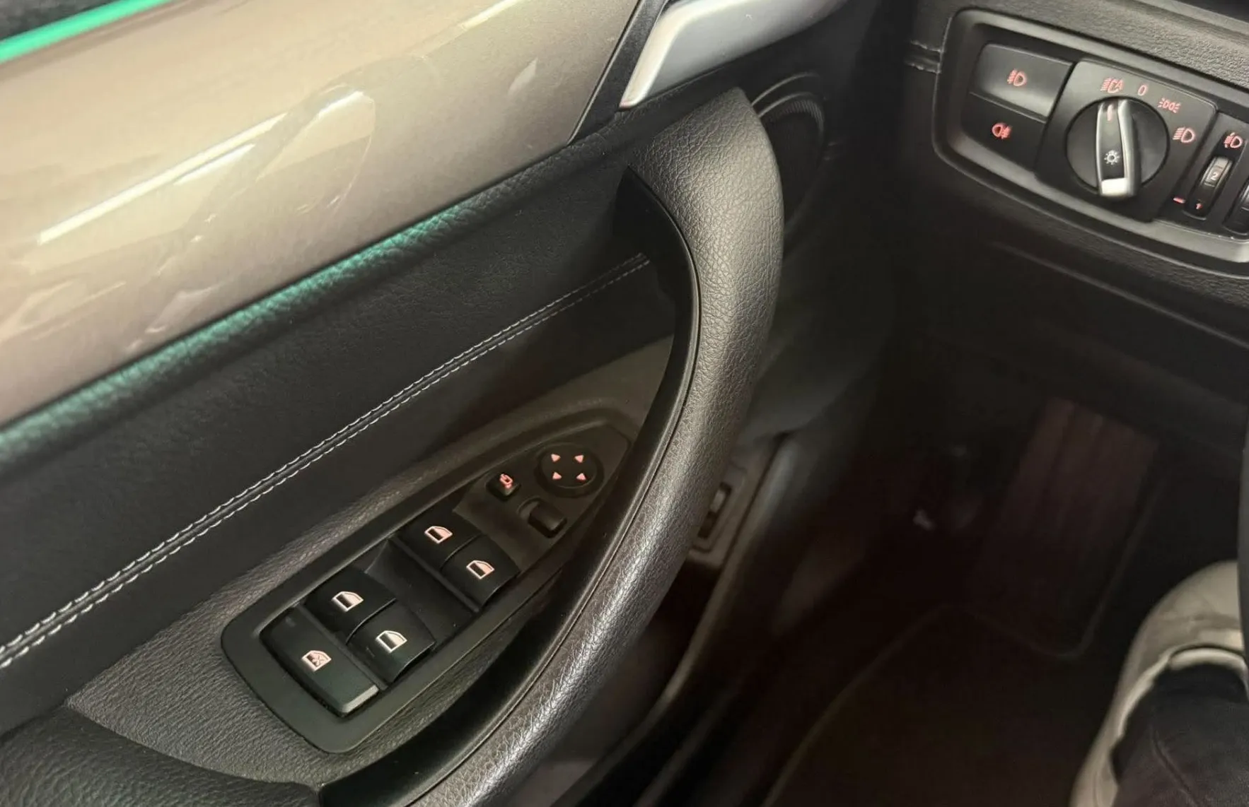 Zunanja slika - BMW X1 - serija : sDrive18i Advantage AUT - 9