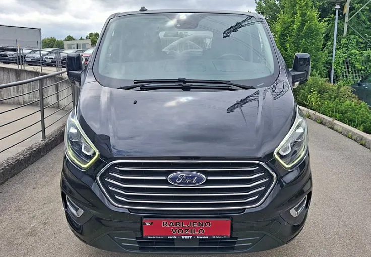 Zunanja slika - Ford Tourneo - Custom 2.0 TDCi MHEV L2H1 TITANIUM SLOVENSKO POREKLO - 2