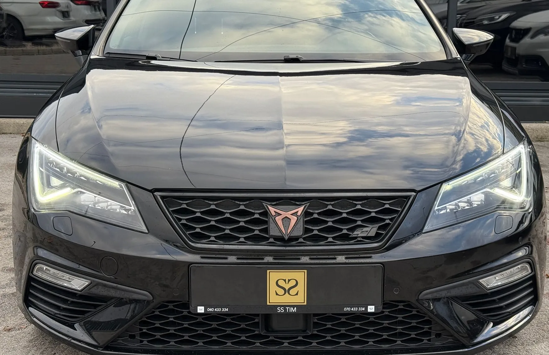 Zunanja slika - Seat Leon - 2.0TSI DSG 4x4 CUPRA-LED-VIRTUAL-NAVI-ACC-BLACK - 3