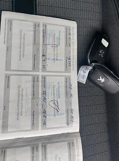 Zunanja slika - Peugeot 2008 - 1.2 PURETECH 130 - SLOVENSKI - 7
