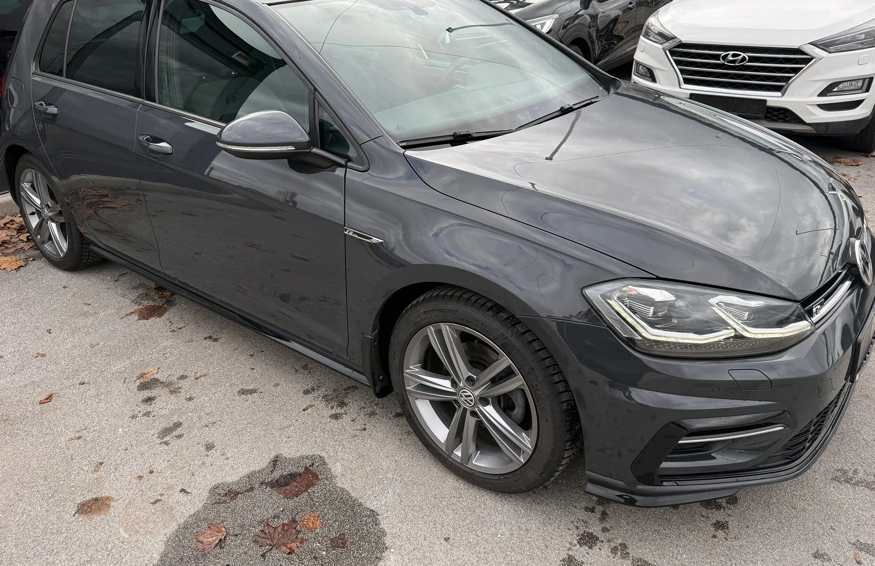 Zunanja slika - Volkswagen Golf - 1.5TSI R-Line WEBASTO-LED-VIRTUAL-6rSed-AMB-ACC-DE - 2