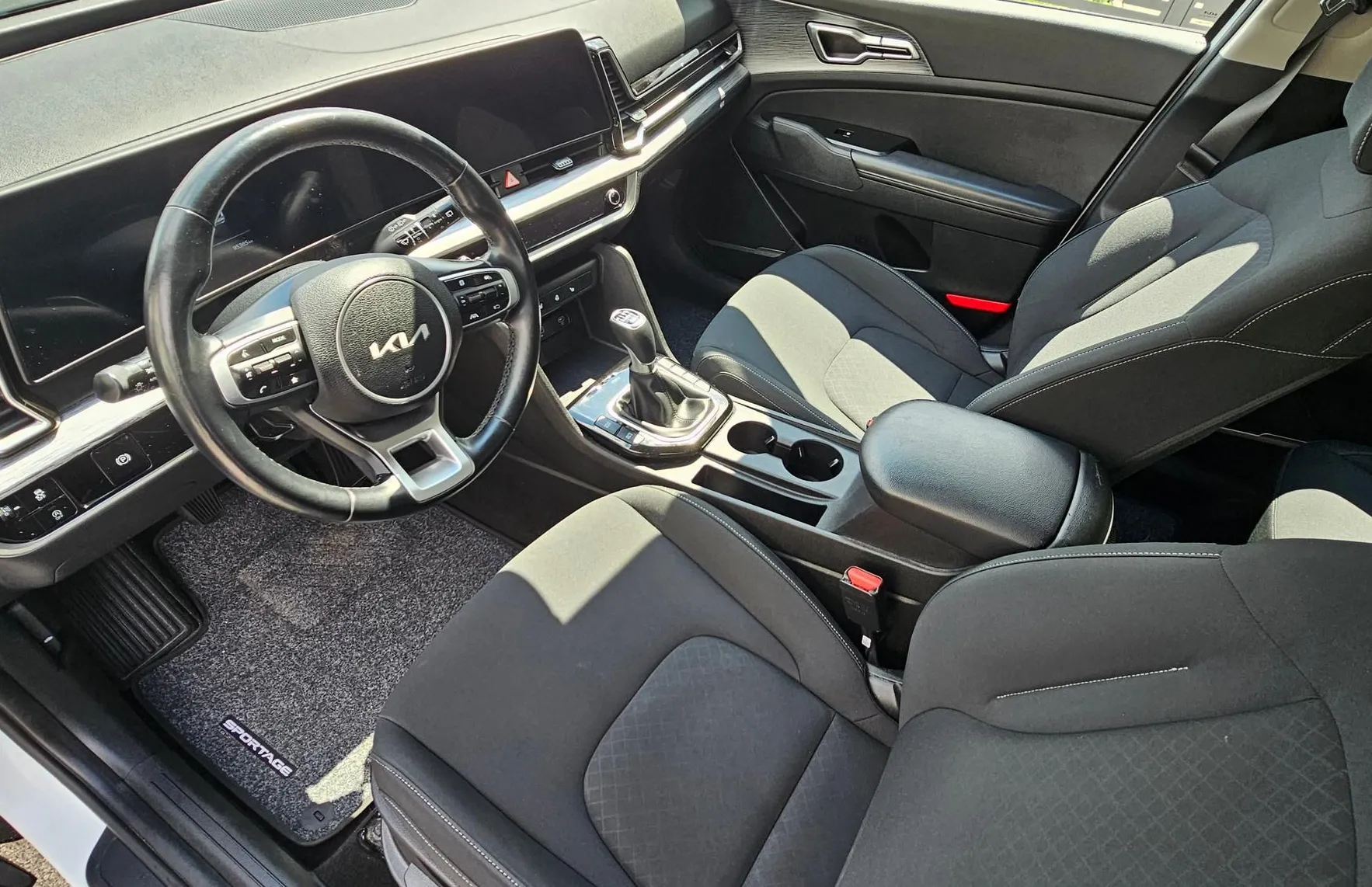Zunanja slika - KIA Sportage - 2WD 1.6 T-GDI LX Fresh- Le 89.000km-1.LAST.-ODLIČE - 4