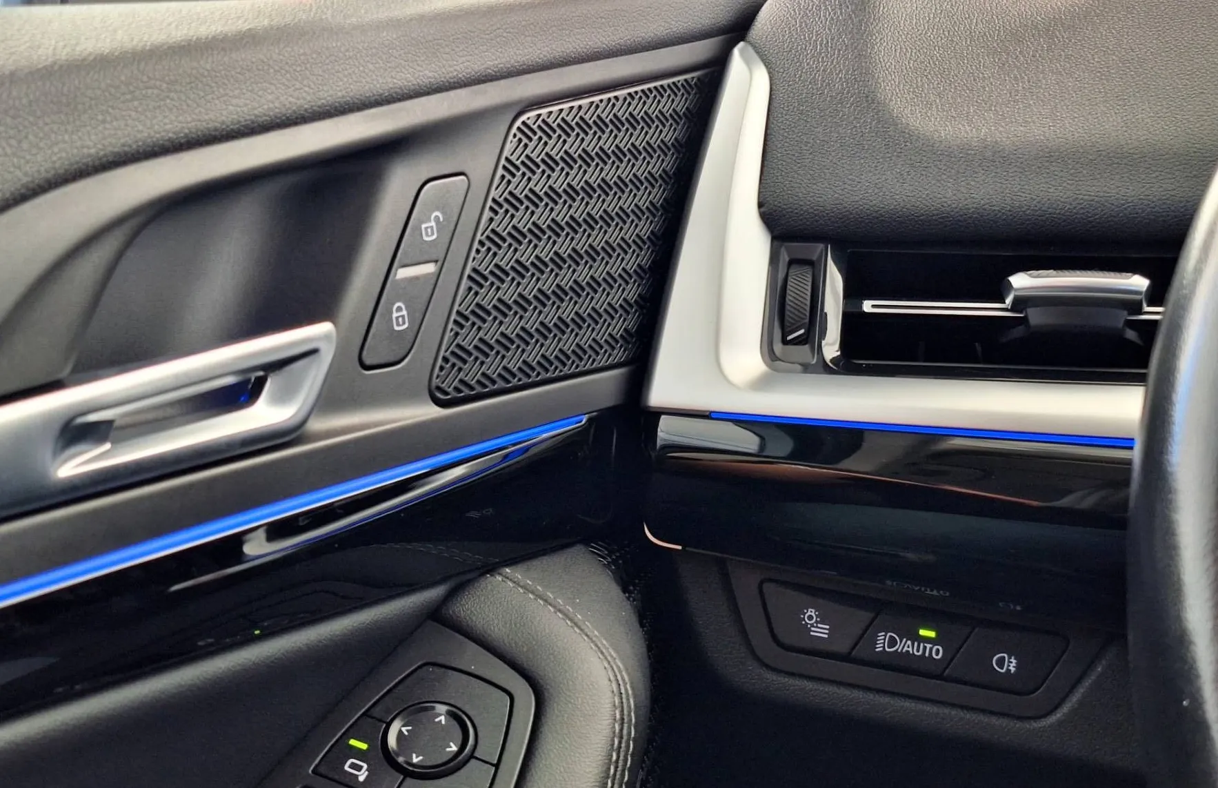 Zunanja slika - BMW Serija 2 - Active Tourer: 218i Active Tourer Luxury Line•AMBIENT•KA - 18