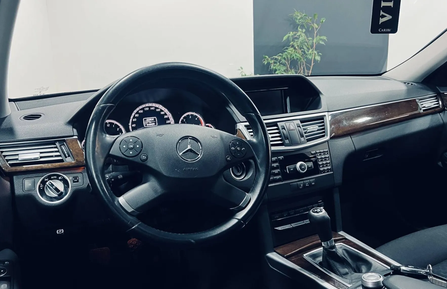 Zunanja slika - Mercedes-Benz E-Razred - E BlueEFFICIENCY 200 CDI - 9