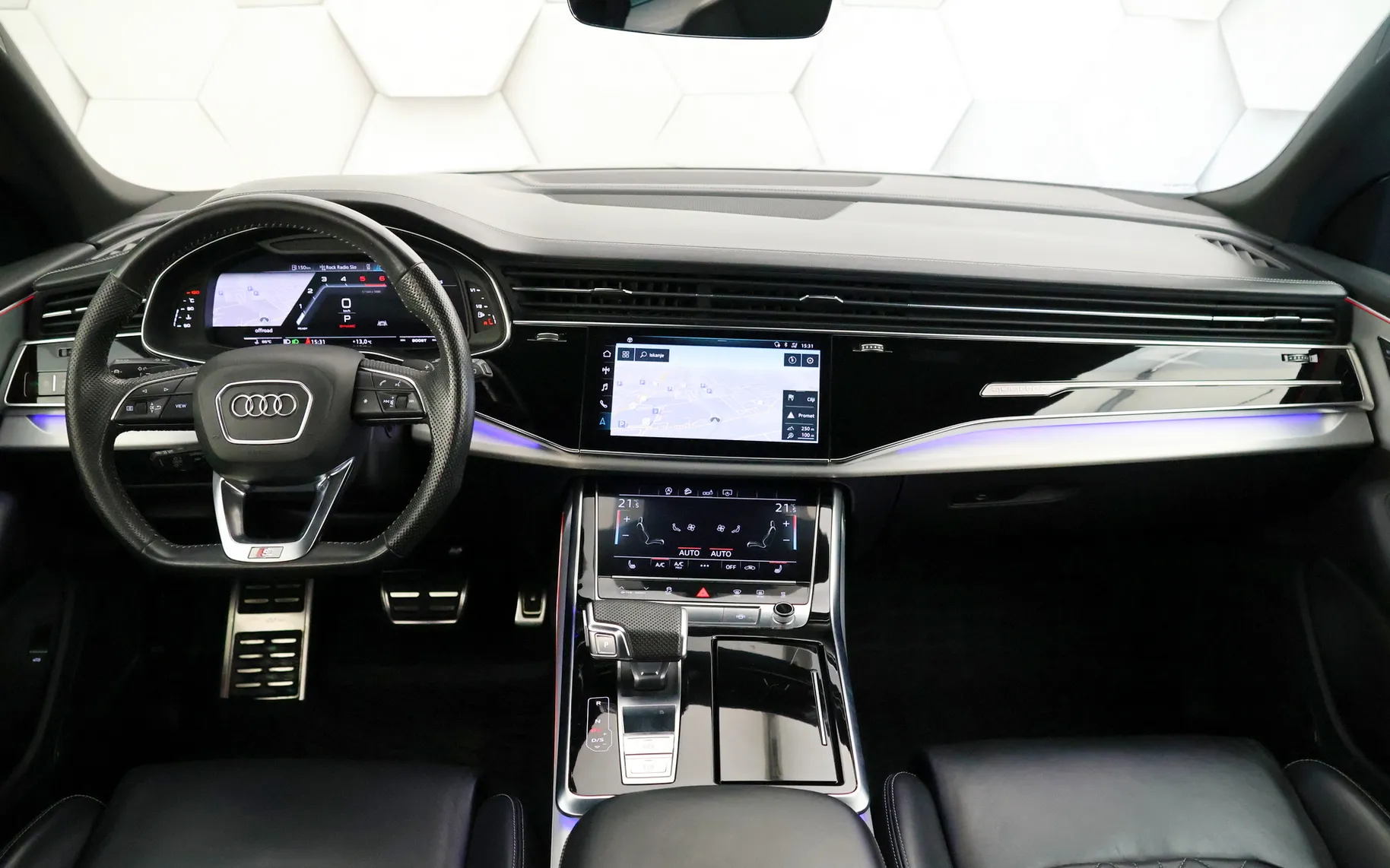 Zunanja slika - Audi SQ8 - V8 TDI Quattro Tiptronic 435KM - 7