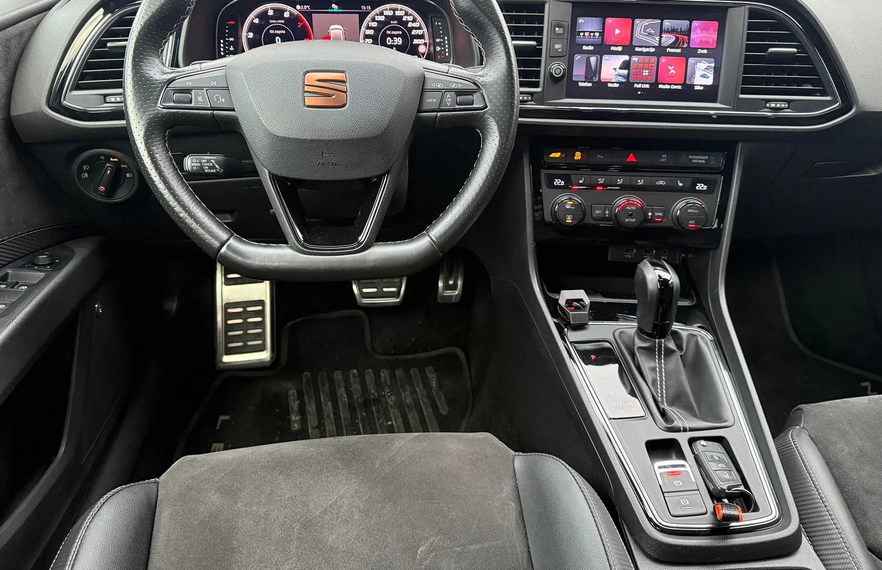Zunanja slika - Seat Leon - 2.0TSI DSG 4x4 CUPRA-LED-VIRTUAL-NAVI-ACC-BLACK - 8