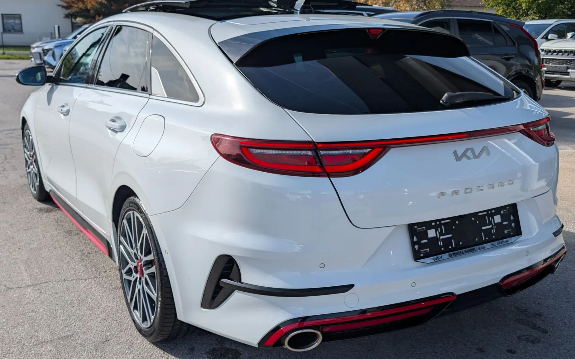 Zunanja slika - KIA ProCeed - 1.6 T-GDi 150kW GT ISG DCT KIA CONNECT - 4
