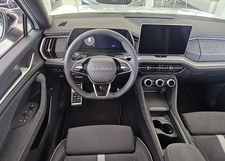Zunanja slika - Škoda Kodiaq - 2.0 TDI DSG 4x4 142kW Sportline - 3
