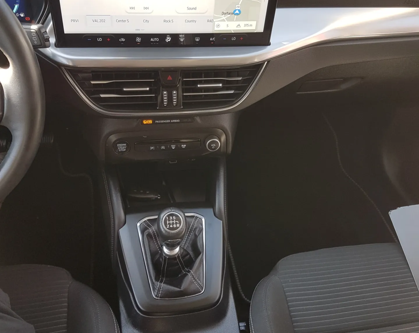 Zunanja slika - Ford Focus - Karavan 1.0 EcoBoost mHEV Titanium - 14