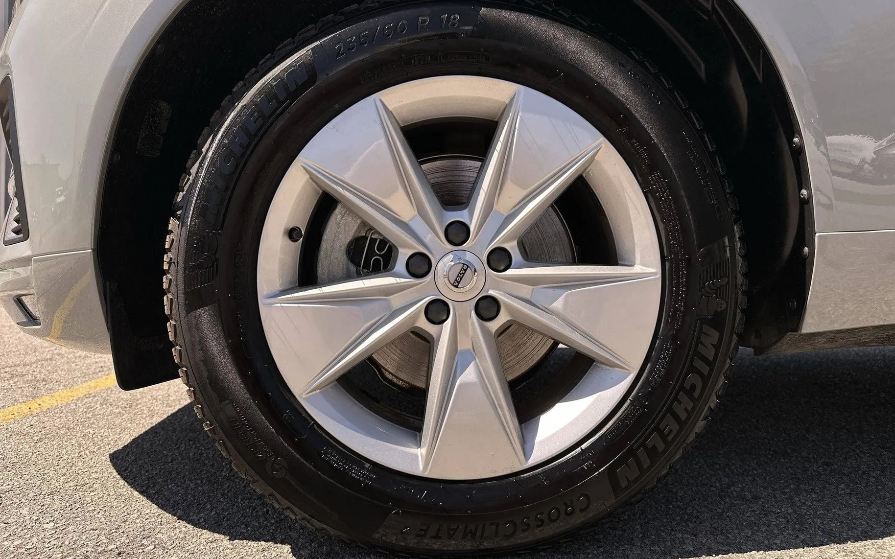 Notranja slika - Volvo XC60 - B5P AWD Core Avt. KAMERA. LED. ACC. BLISS - 9