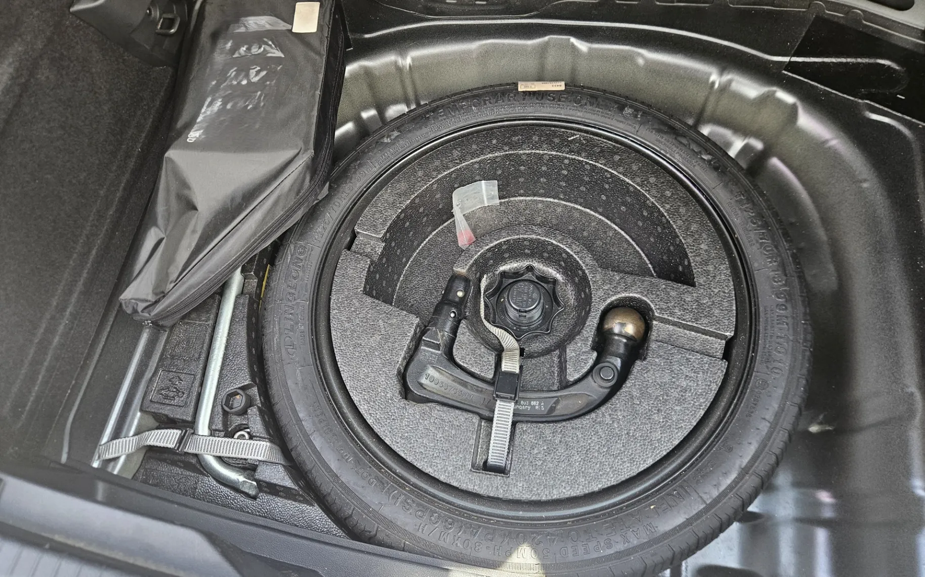 Zunanja slika - Volkswagen T-Roc - 1.5 TSI Style DSG - 11