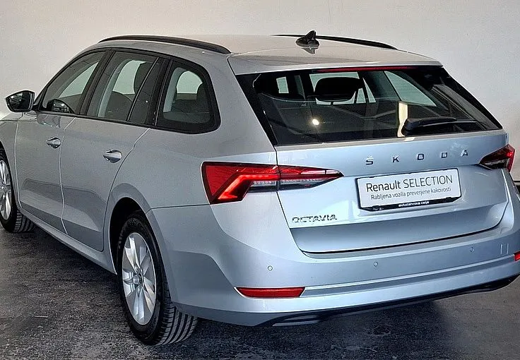 Zunanja slika - Škoda Octavia - Combi 2.0 TDI Business DSG - 4