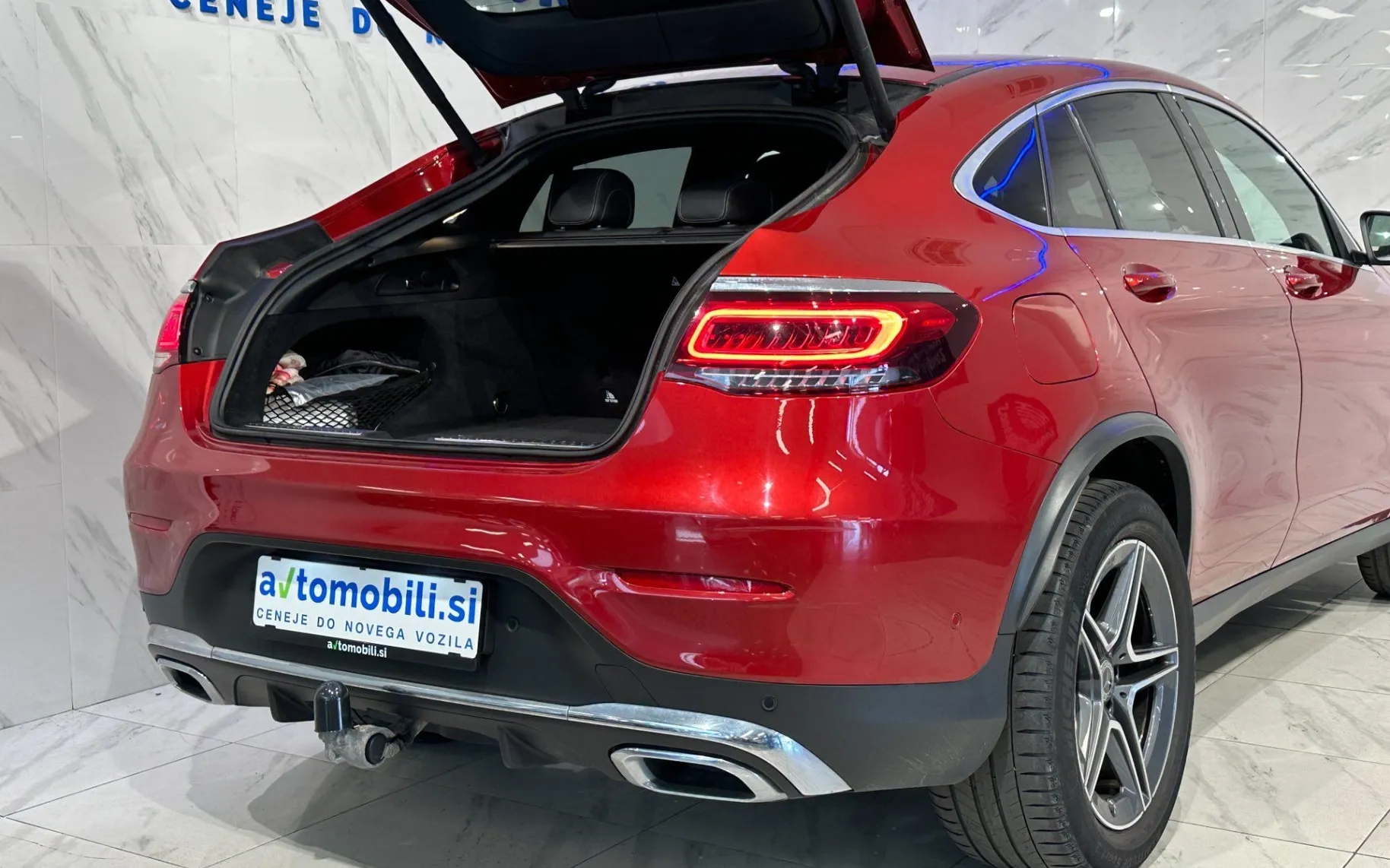 Notranja slika - Mercedes-Benz GLC coupe - 200|4Matic|AMG Line|Kljuka|Kamera|Webasto| - 7