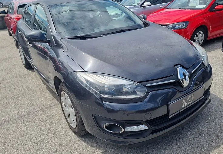 Zunanja slika - Renault Mégane - Megane Berline dCi 95 Expression - 2