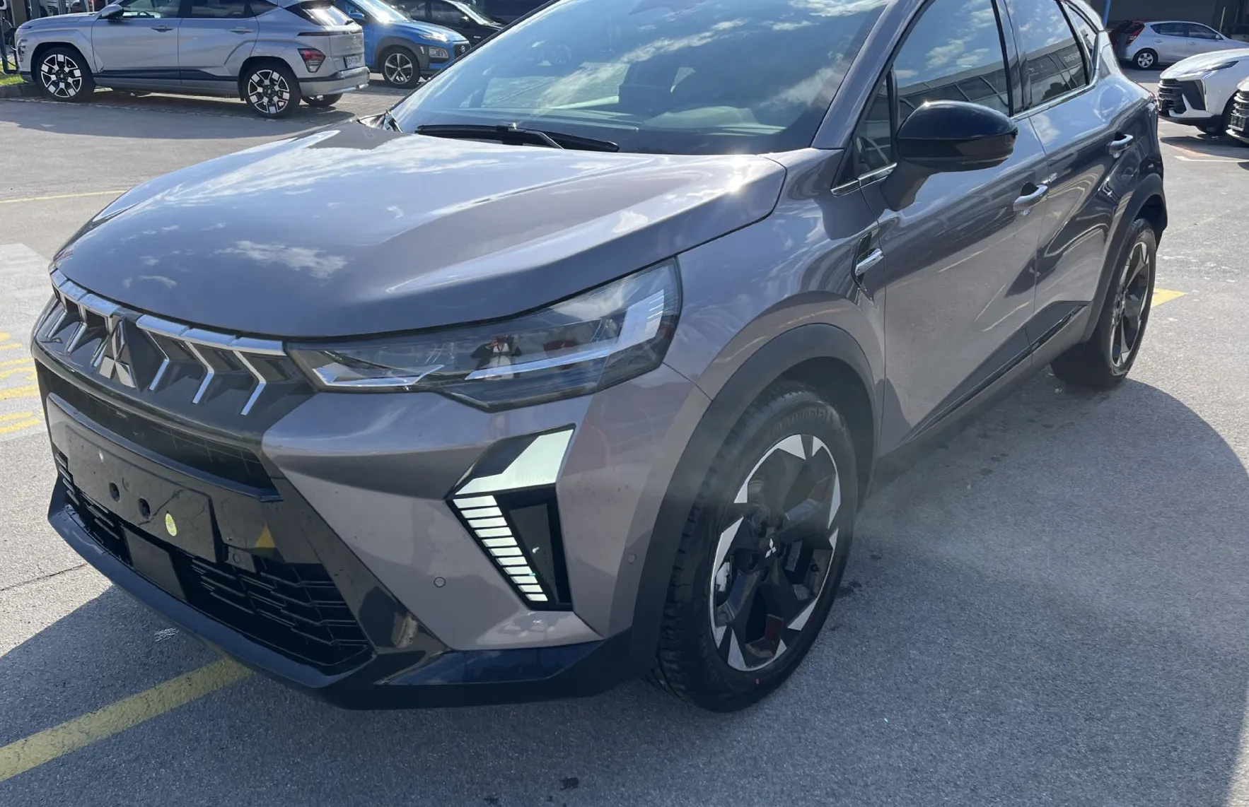 Zunanja slika - Mitsubishi ASX - 1.3 DI-T MHEV 103kW Intense - 3