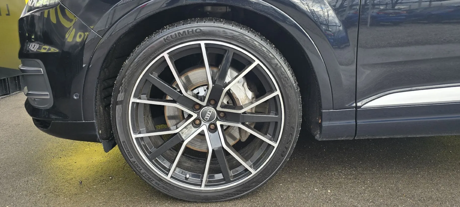 Zunanja slika - Audi Q7 - 3.0 TDI quattro 200KW-ALU 22-PANORAMA-7 SEDEŽEV- - 11