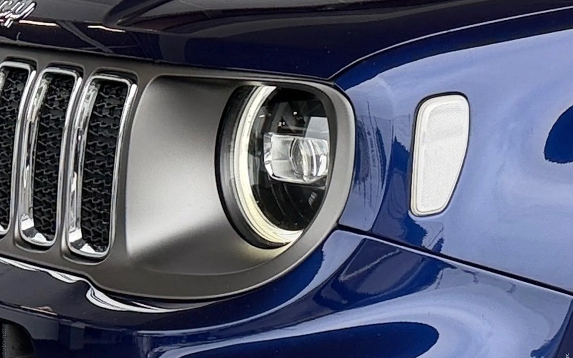 Zunanja slika - Jeep Renegade - 1.6 MultiJet Limited TCT-LED-Tempomat-Vlečna klj.. - 5