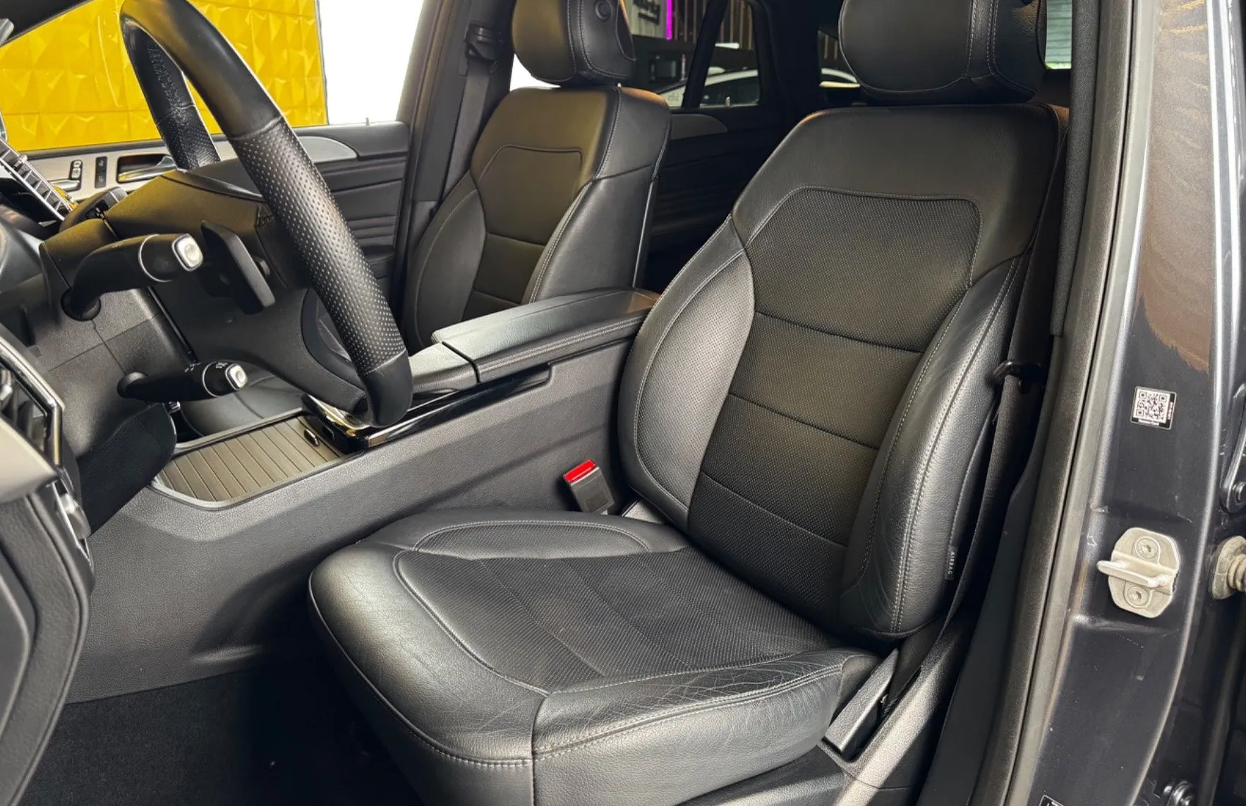 Zunanja slika - Mercedes-Benz GLE-Razred - GLE coupe AMG 350d 4MATIC-HLAJENJE-ZRACNO-360-HARMAN - 16