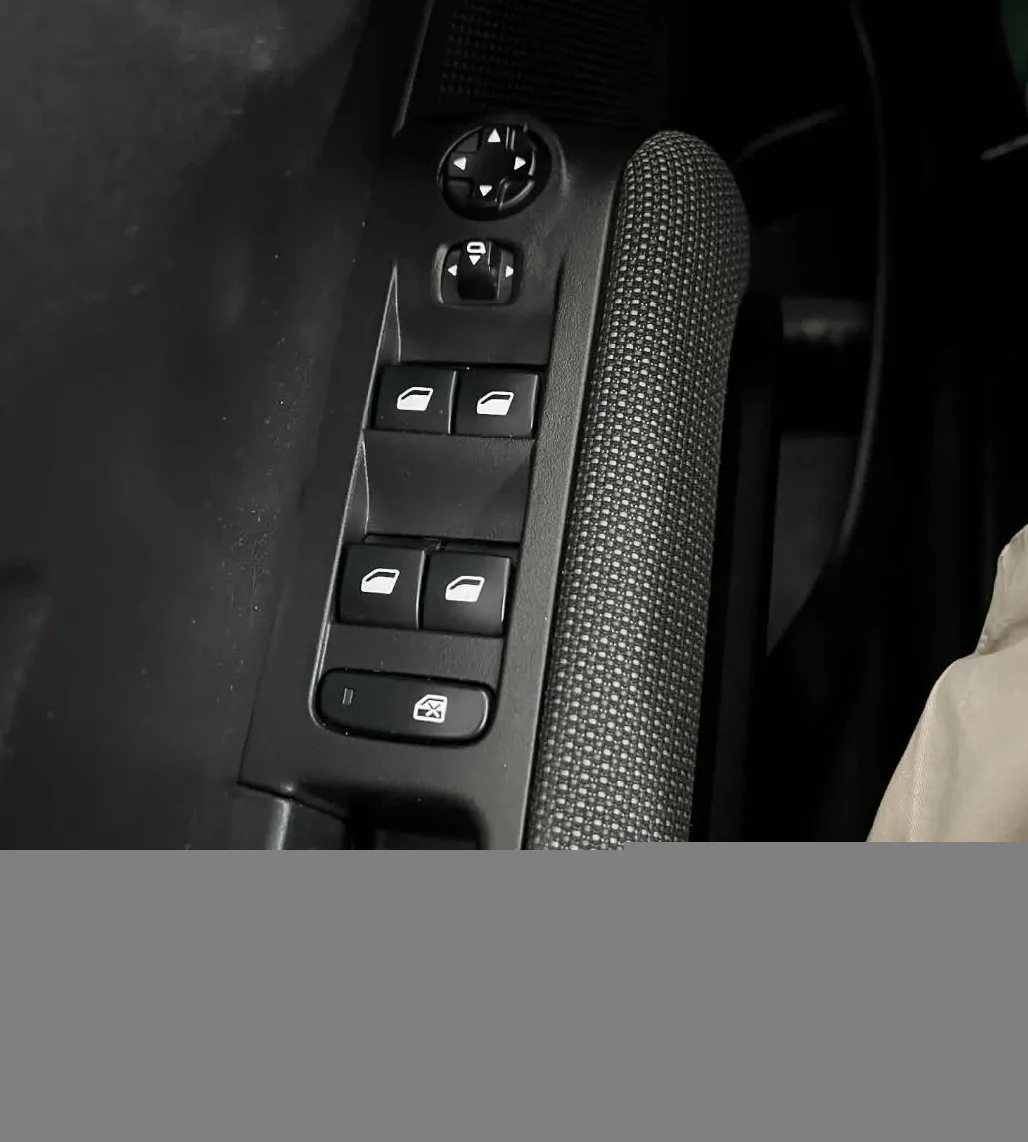 Zunanja slika - Citroën C3 Aircross - 1.2 PureTech 81 KW.12 MES.JAMSTVO - 8
