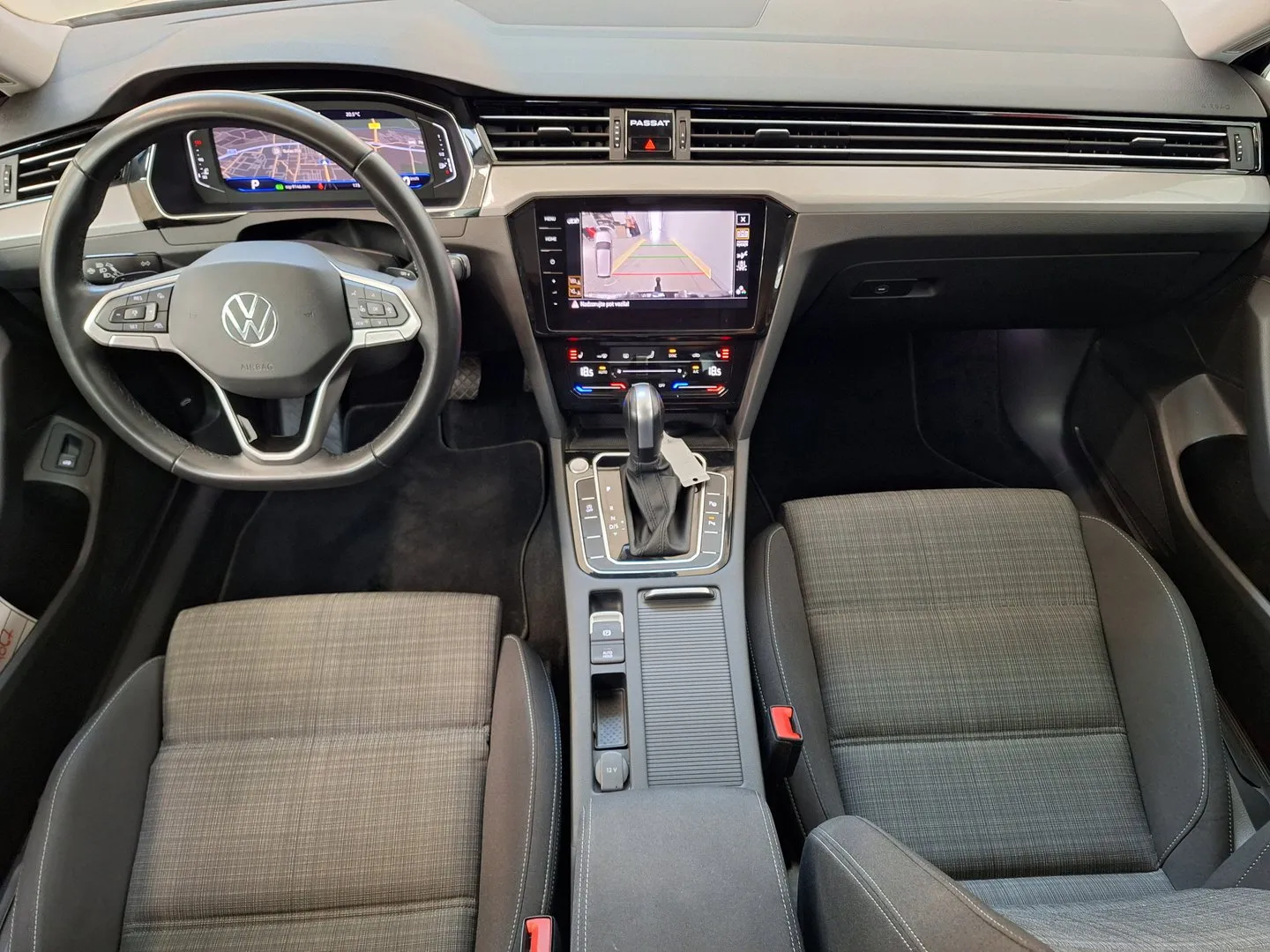 Zunanja slika - VW Passat - Variant Business 2.0 TDI DSG - 8