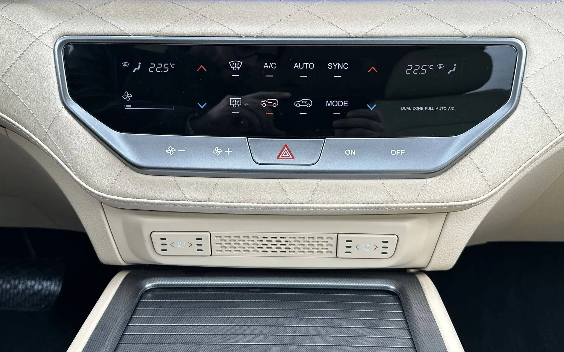 Zunanja slika - KG Mobility Rexton - 2.2 XDI LIMITED EXCLUSIVE PANORAMA+ 4x4 A T - 17