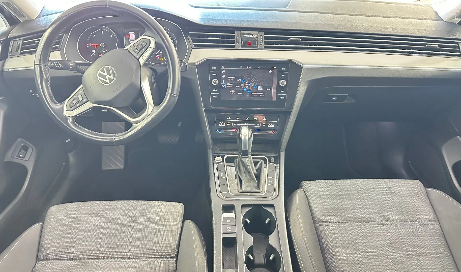 Zunanja slika - Volkswagen Passat - 2.0 TDI BMT SCR Business DSG.KAMERA.ACC.117.000 KM - 17