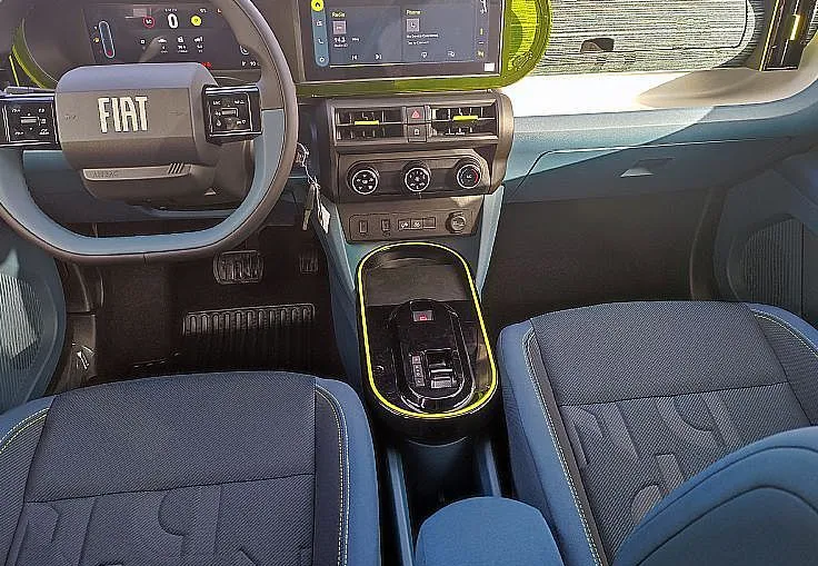 Zunanja slika - Fiat Grande Panda - 1.2 T-Gen3 110 e-Hybrid AT6 Icon - 6