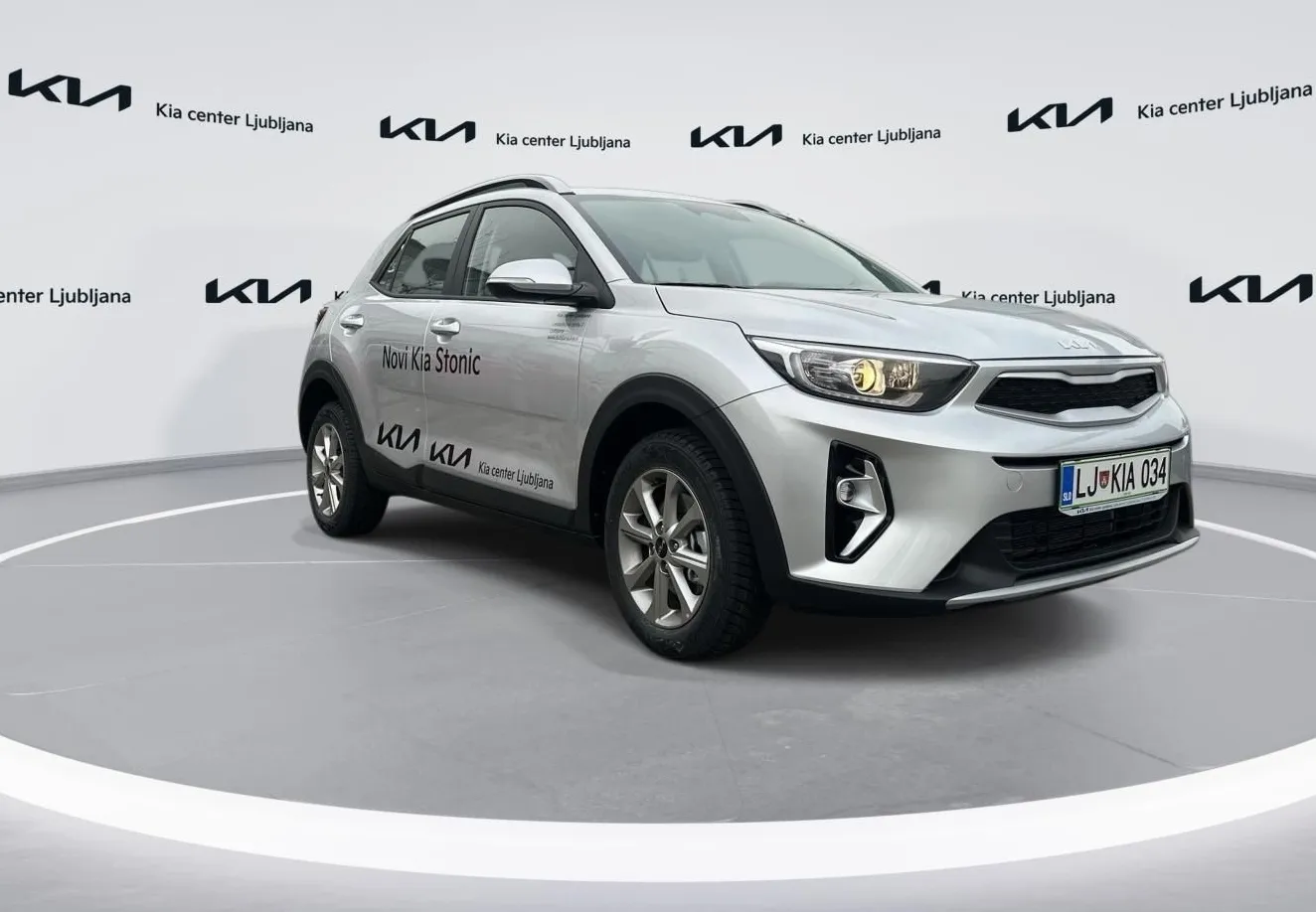 Zunanja slika - KIA Stonic - 1.2 DPI LX Urban+ M T... - 3
