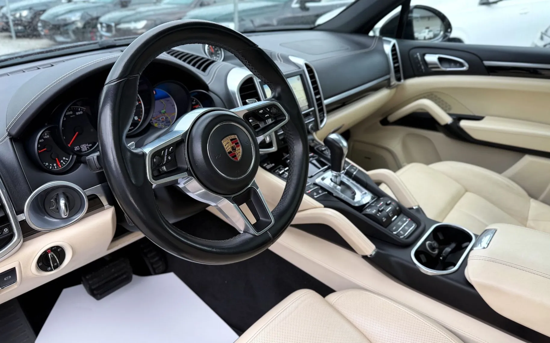 Zunanja slika - Porsche Cayenne - DIESEL 3.0 SLO CHRONO FULL LED ACC PANO ALU21 - 16