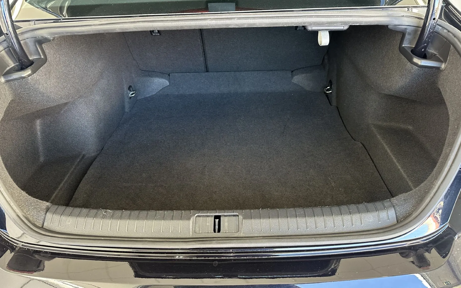 Zunanja slika - VW Passat - 2.0 TDI 110kW.LED.LIMOZINA.SAMO 120.000 KM - 16