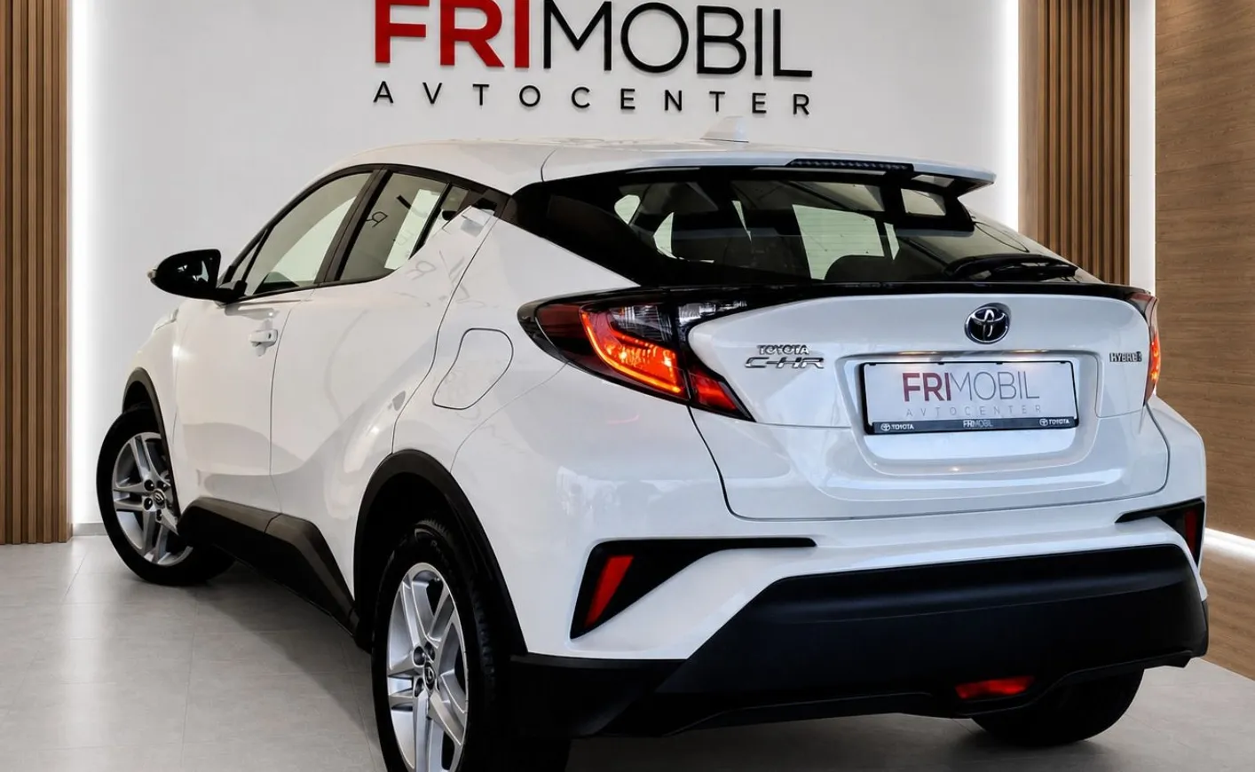 Zunanja slika - Toyota C-HR - Hybrid 1.8 C-ENTER Avt - 4