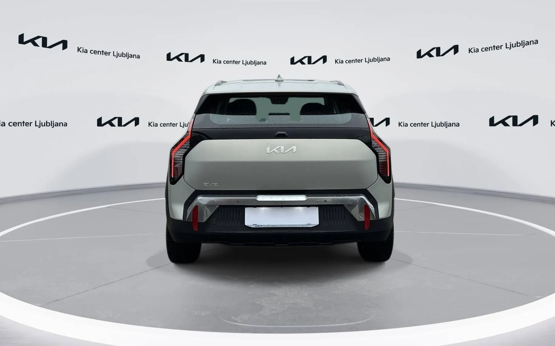 Zunanja slika - KIA EV3 - Sky 81.4 kWh baterija. doseg do 605km... - 6