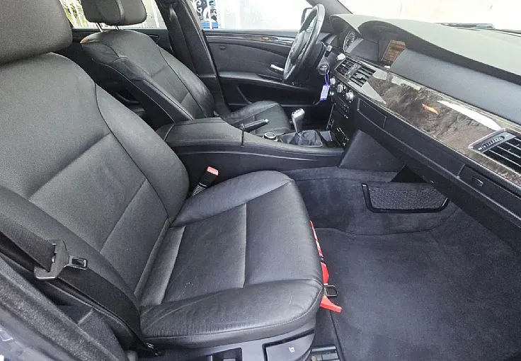 Zunanja slika - BMW Serija 5 - Touring: 520d 177ks °PANORAMA° °XENON° °17-COL° - 8