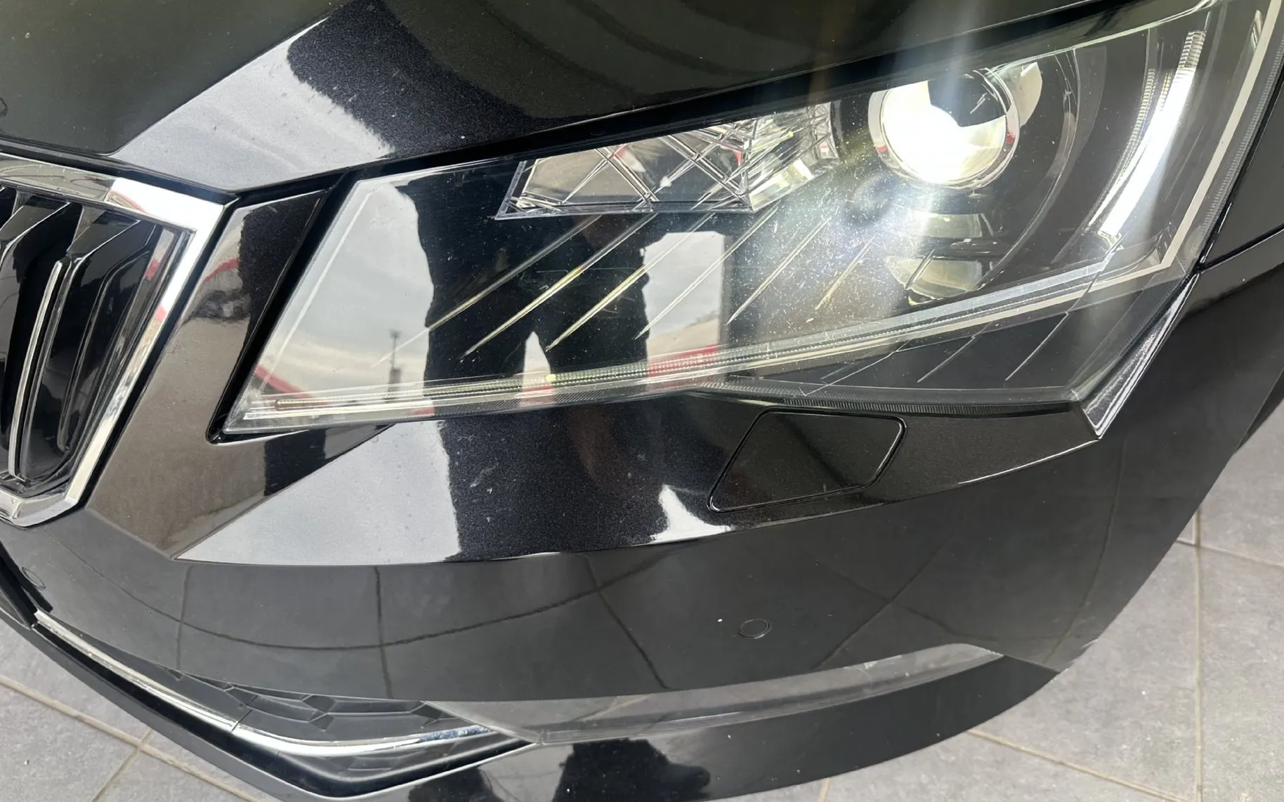 Zunanja slika - Škoda Superb - 2.0 TDI Active DSG.LIMO.KAMERA.NAVI.SAMO 85.000 KM - 3