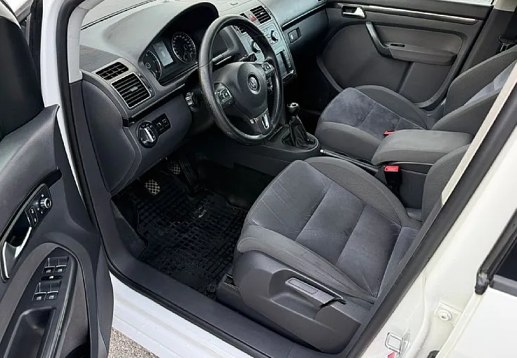 Zunanja slika - Volkswagen Touran - 2.0 TDI Highline - NA OBROKE BREZ POLOGA - - 5