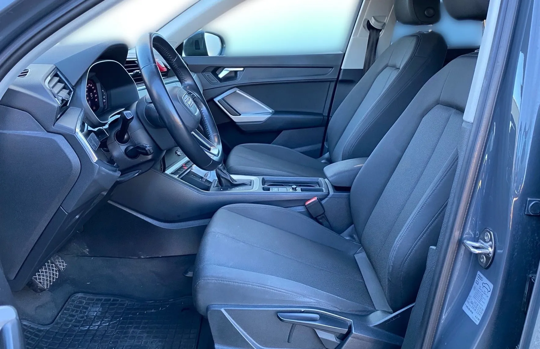 Zunanja slika - Audi Q3 - 35 TDI S-tronic - 7