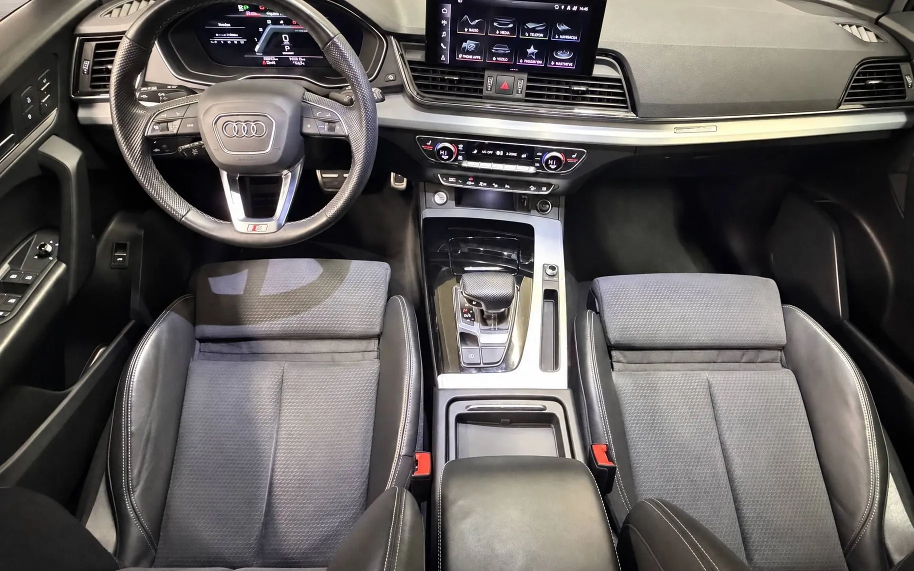 Notranja slika - Audi Q5 - quattro 50 TDI S line-LED-Mrtvi kot-360 kam - 12