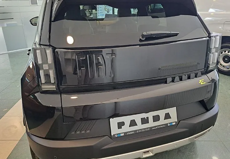 Zunanja slika - Fiat Grande Panda - 1.2 T-Gen3 110 AT 6 La Prima - 9