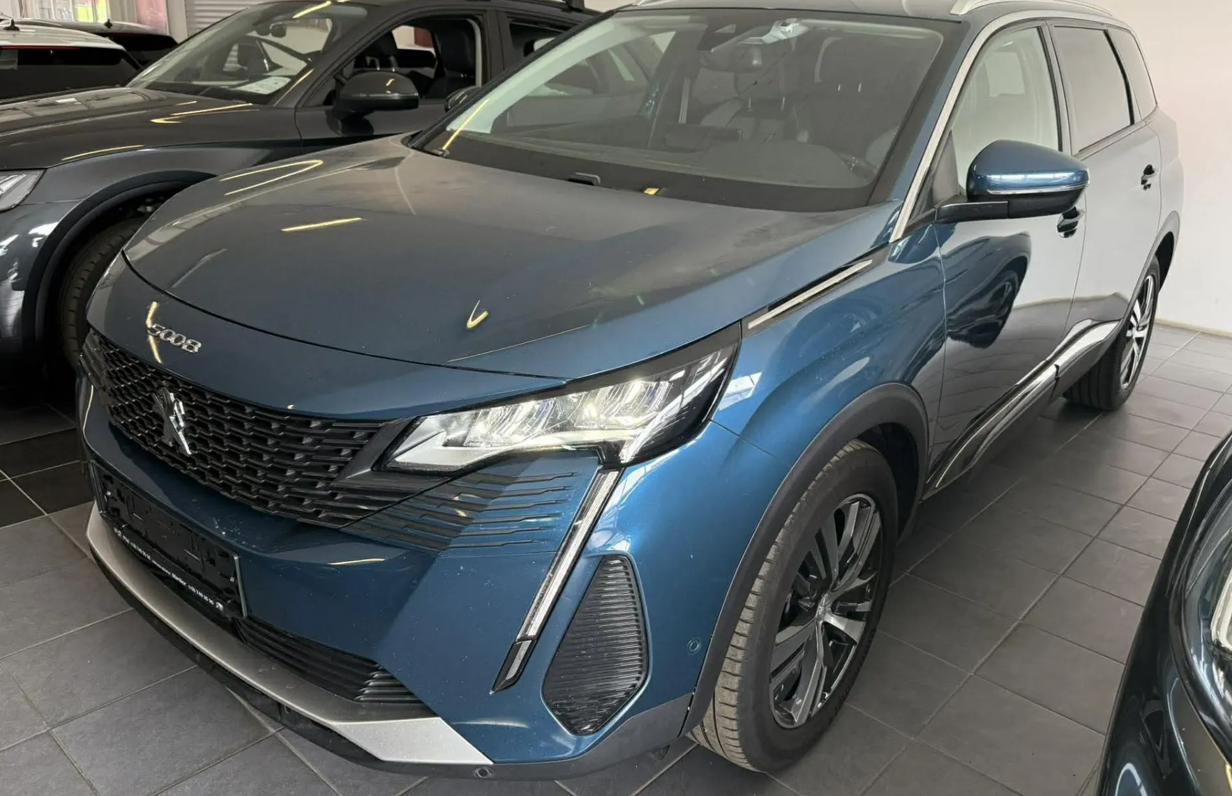 Zunanja slika - Peugeot 5008 - 1.5 BlueHDI 130 S S Allure Avt.USNJE.KAMERA.LED - 1