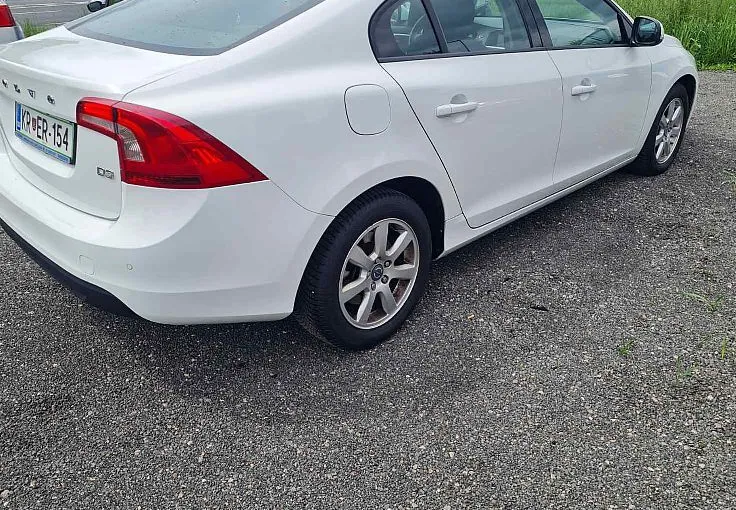 Zunanja slika - Volvo S60 - 2.0 + 120kw + BREZ POLOGA - 6