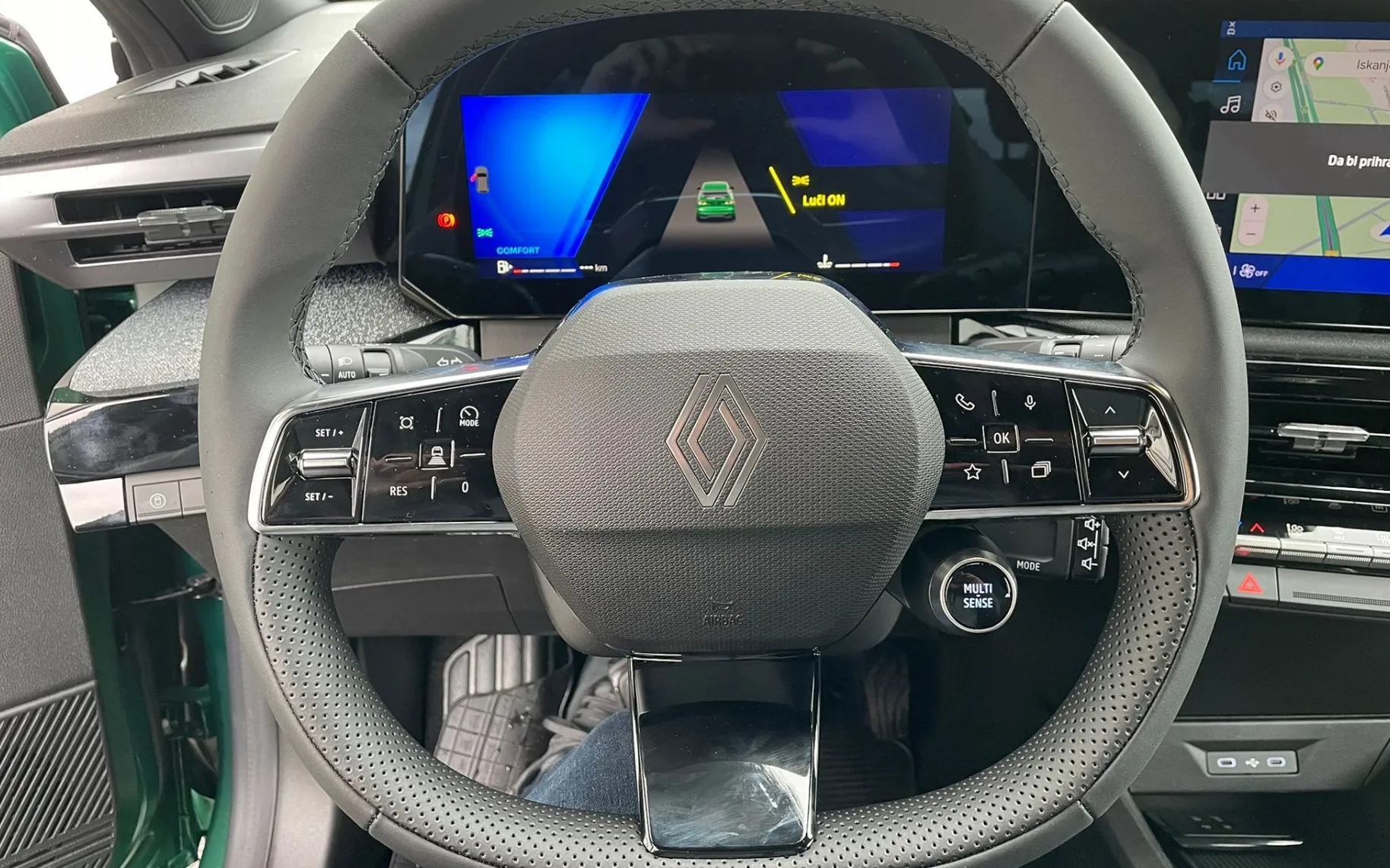 Zunanja slika - Renault Clio - techno TCE 115 - Paket Zima - 12